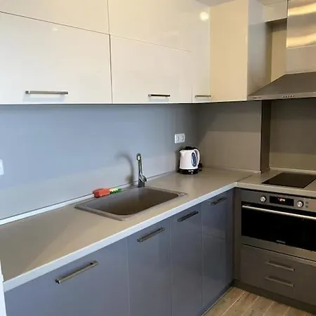 Charming 1-bedroom In Saint Sofia Apartcomplex * サニービーチ