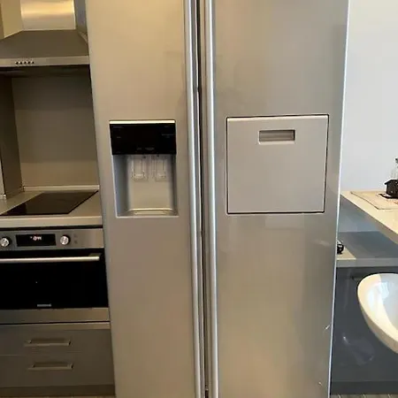 Charming 1-bedroom In Saint Sofia Apartcomplex Appartamento *
